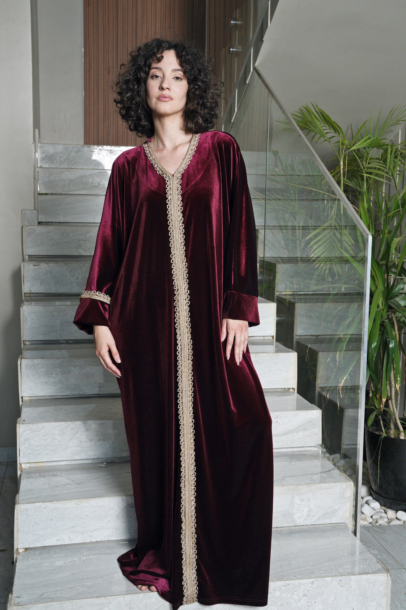 جلابيه FREE SIZE مخمل ناعم